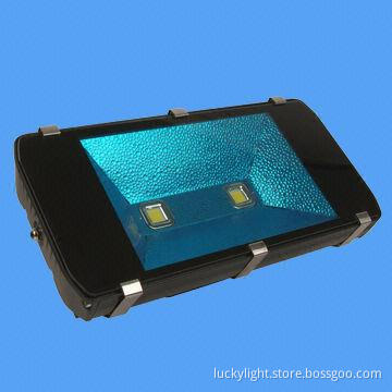 200W High Power LED Floodlight, 50,000 Hours Lifespan, IP67